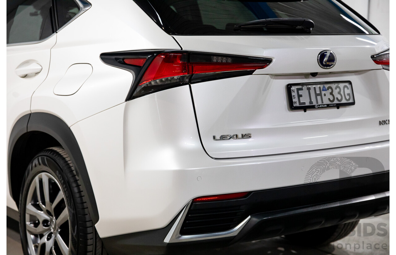 03/2018 Lexus NX300h Luxury Hybrid (FWD) AYZ10R MY17 Facelift 4d Wagon Sonic Quartz Metallic 2.5L - Hybrid
