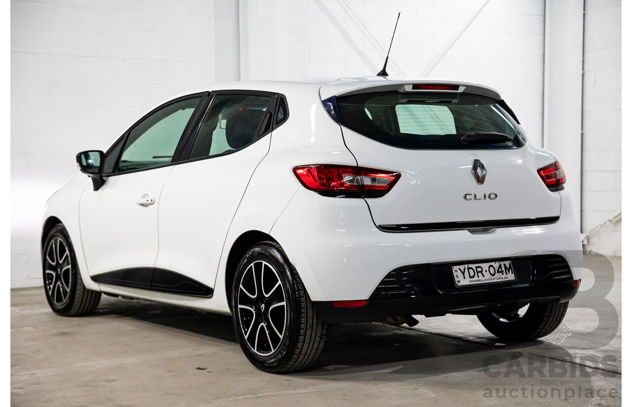 7/2015 Renault Clio Expression + X98 5d Hatchback Glacier White Turbo 1.2L