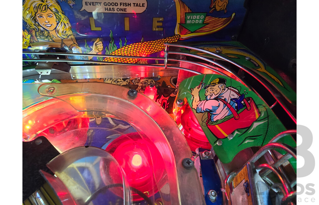 Fish Tales Pinball Machine by Williams