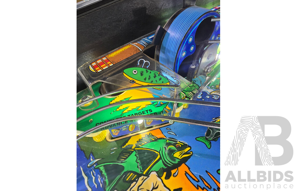 Fish Tales Pinball Machine by Williams