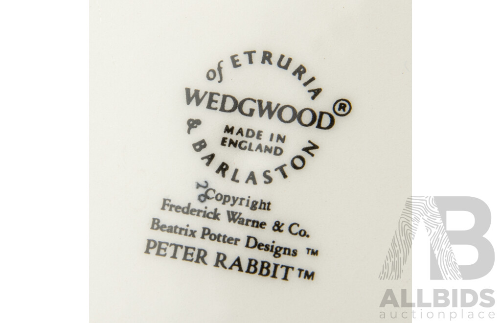 Collection Children's Porcelain Comprising Royal Doulton Bunnykins & Beatrix Potter Items