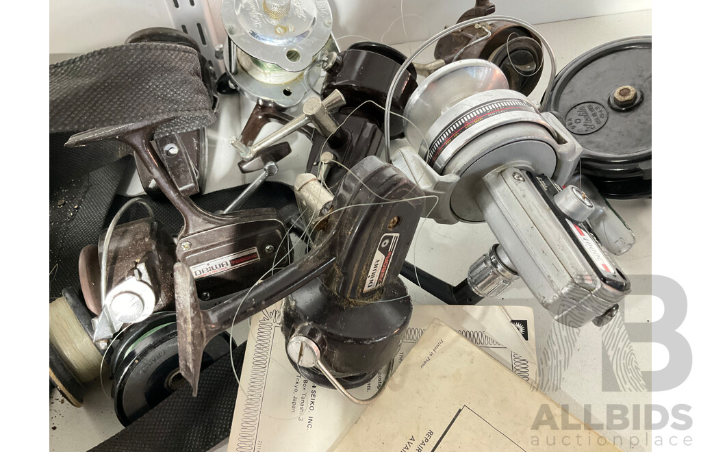 Ten Vintage Fishing Reels Including Daiwa, The Greame Supreme and Steelite Bakelite Examples