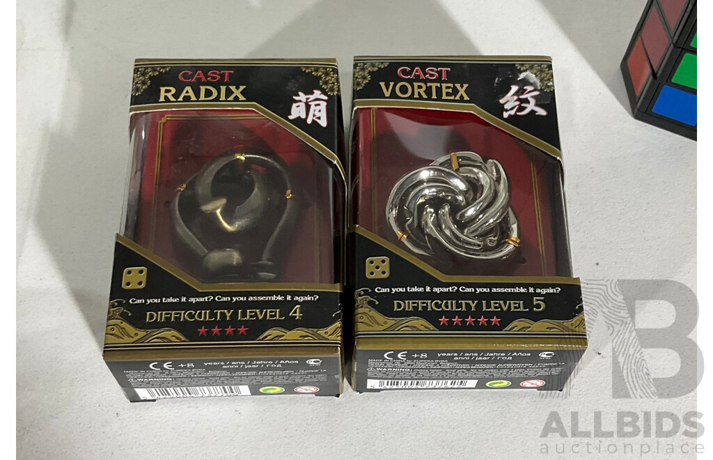 Collection of Coca Cola Collectables Including Vintage Bottles, Rubiks Cubes, Timber Puzzles, Dominoes, New York Yankees Watch, Book, Display Cap