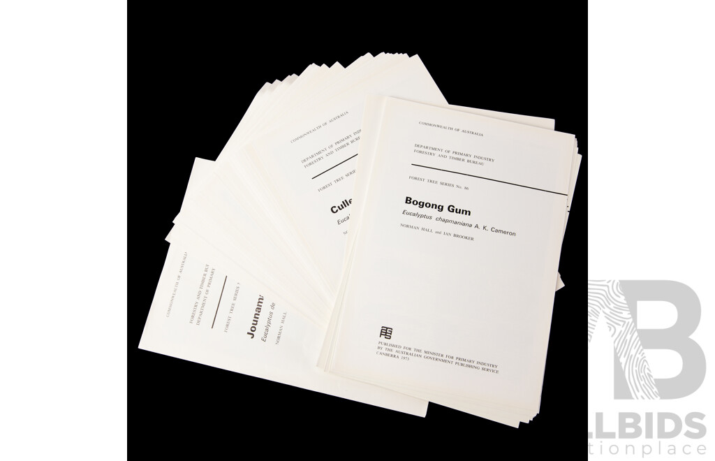 Large Collection 1970s Canberra Botanic Gardens Booklets Along with Collection Dept of National Development & Forestry & Timber Bureau