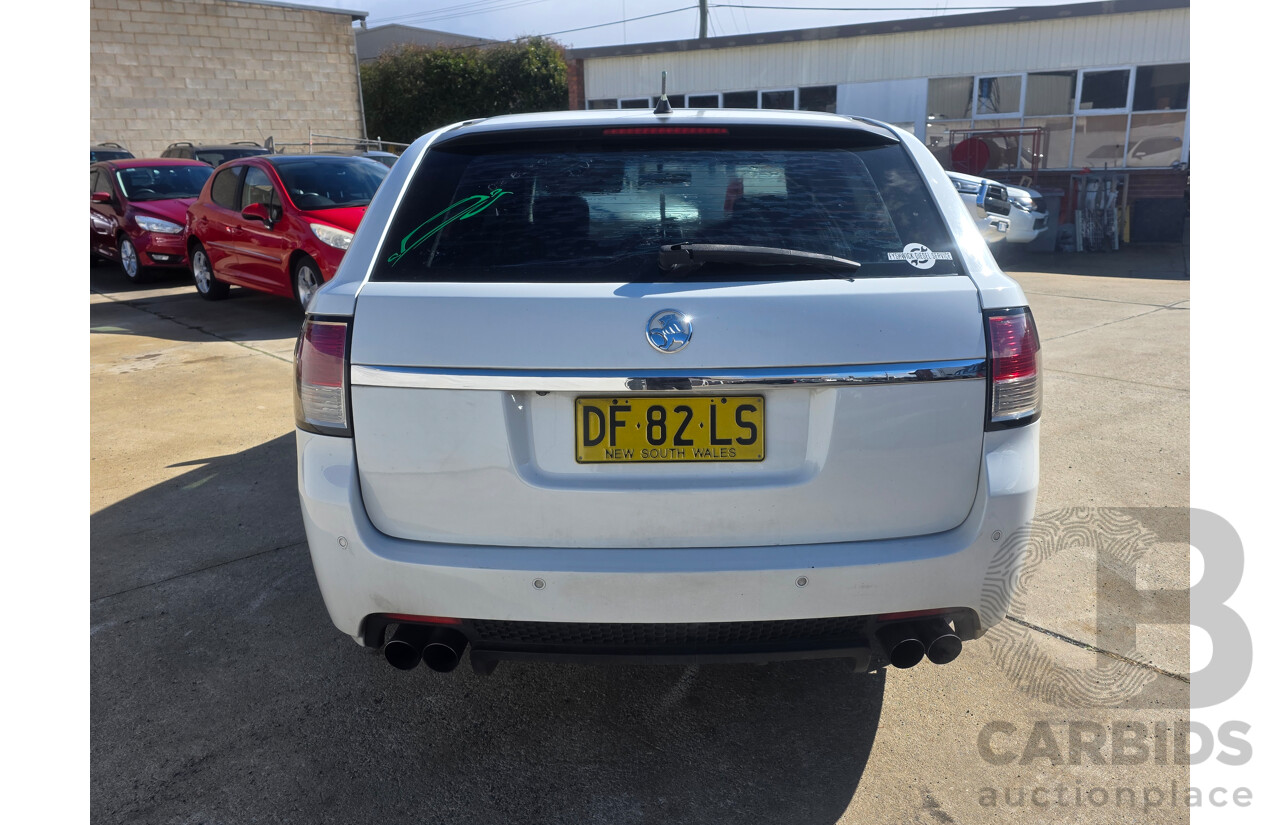 8/2011 Holden Commodore SV6 VE II 4d Sportwagon White 3.6L