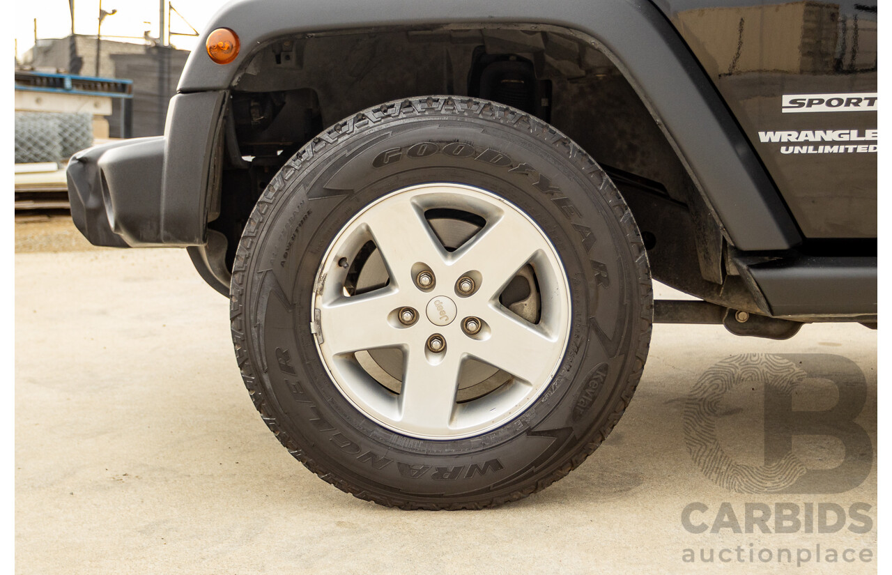 5/2013 Jeep Wrangler Unlimited Sport (4x4) JK MY13 4d Hardtop/Softtop Black 3.6L