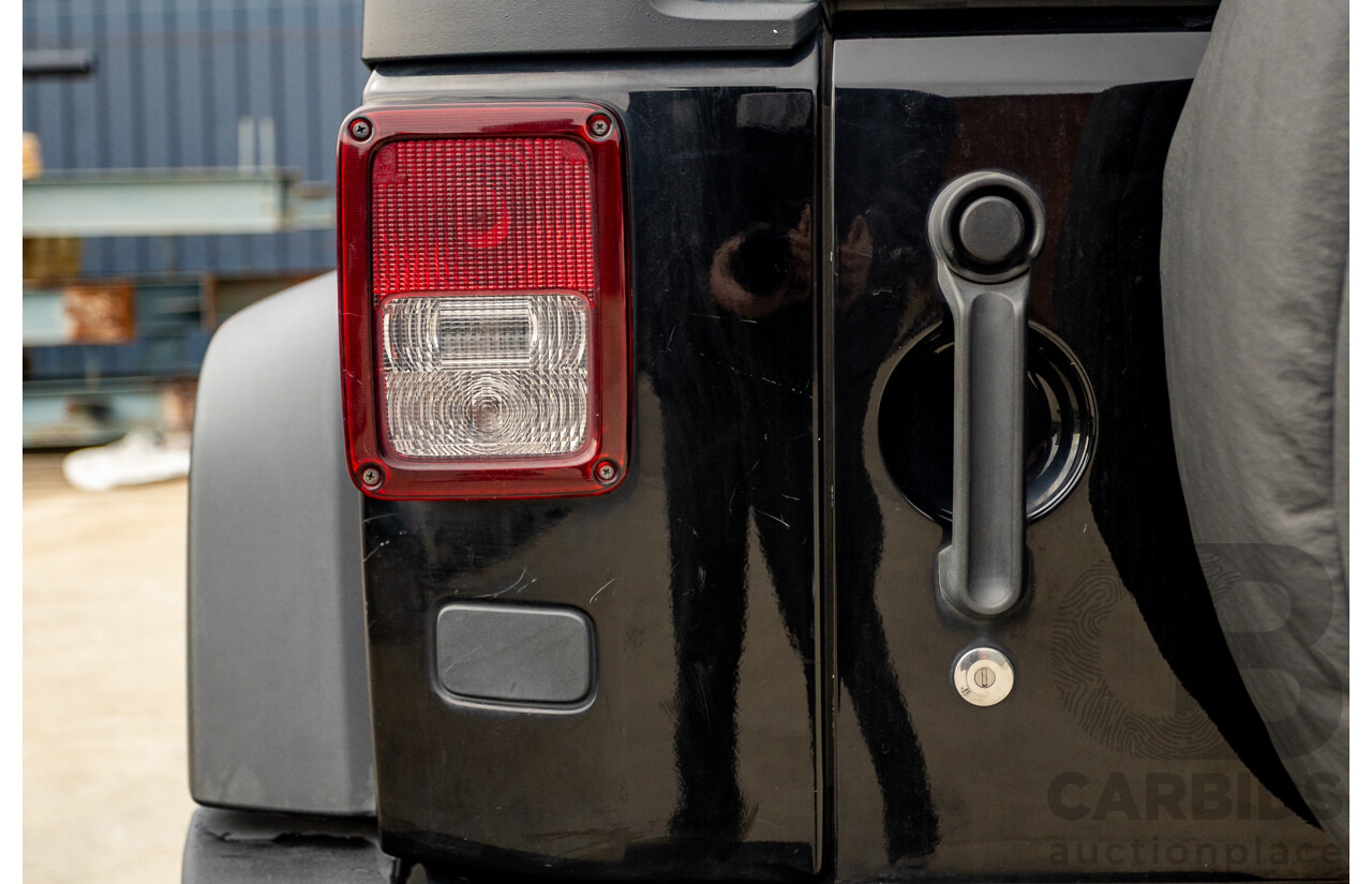 5/2013 Jeep Wrangler Unlimited Sport (4x4) JK MY13 4d Hardtop/Softtop Black 3.6L
