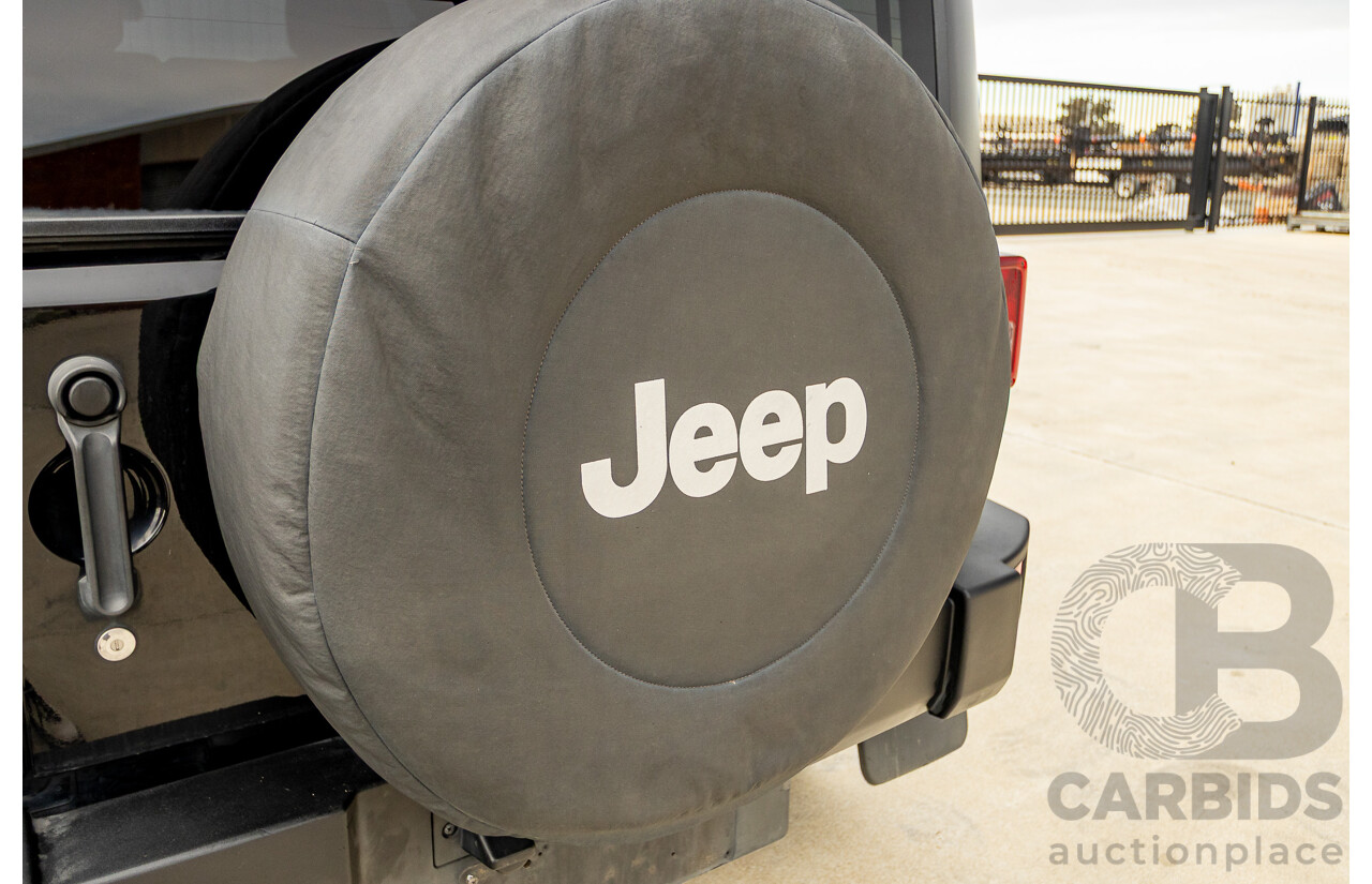 5/2013 Jeep Wrangler Unlimited Sport (4x4) JK MY13 4d Hardtop/Softtop Black 3.6L