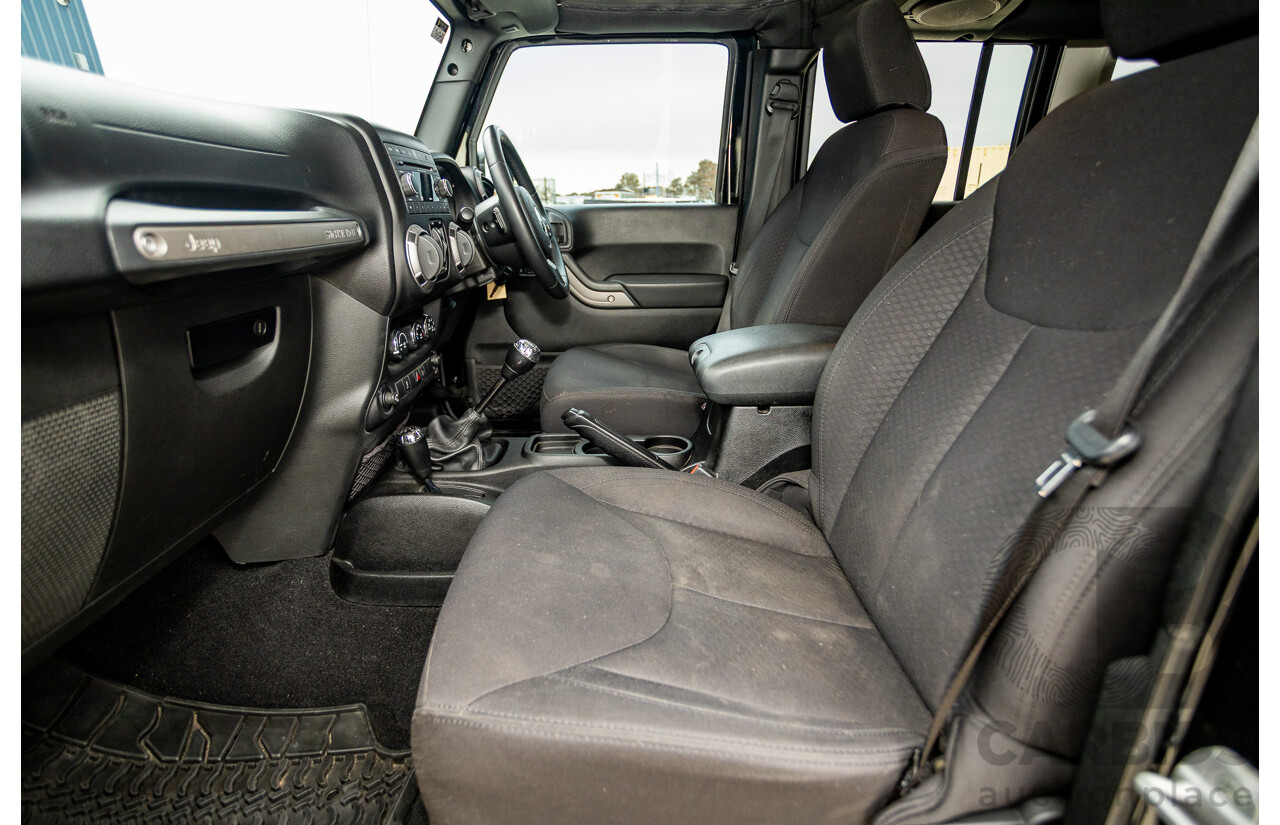 5/2013 Jeep Wrangler Unlimited Sport (4x4) JK MY13 4d Hardtop/Softtop Black 3.6L