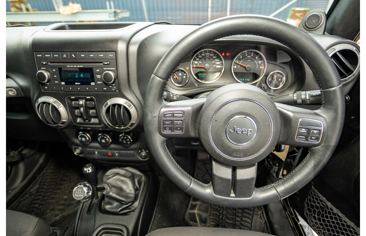 5/2013 Jeep Wrangler Unlimited Sport (4x4) JK MY13 4d Hardtop/Softtop Black 3.6L