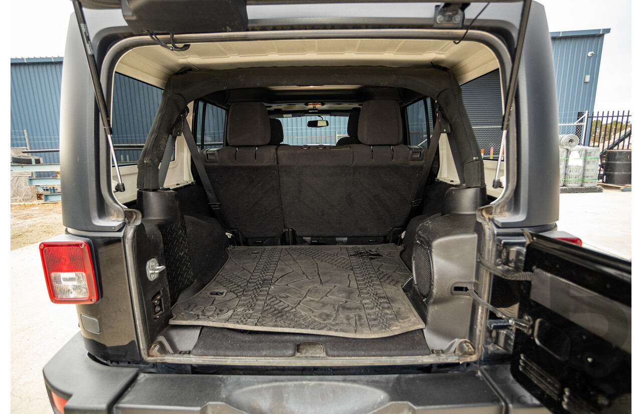5/2013 Jeep Wrangler Unlimited Sport (4x4) JK MY13 4d Hardtop/Softtop Black 3.6L