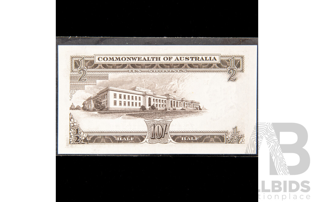 Australian 1961 Ten shilling note R17 High quality, AH35 373348.