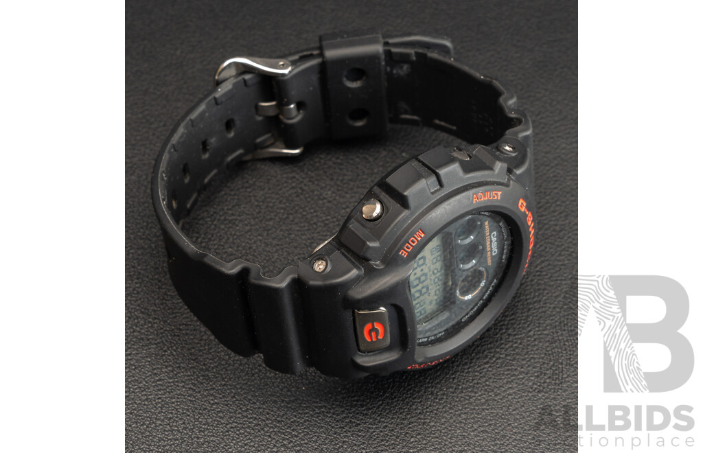 Casio G-Shock 30th Anniversary DW-6900TR-1D