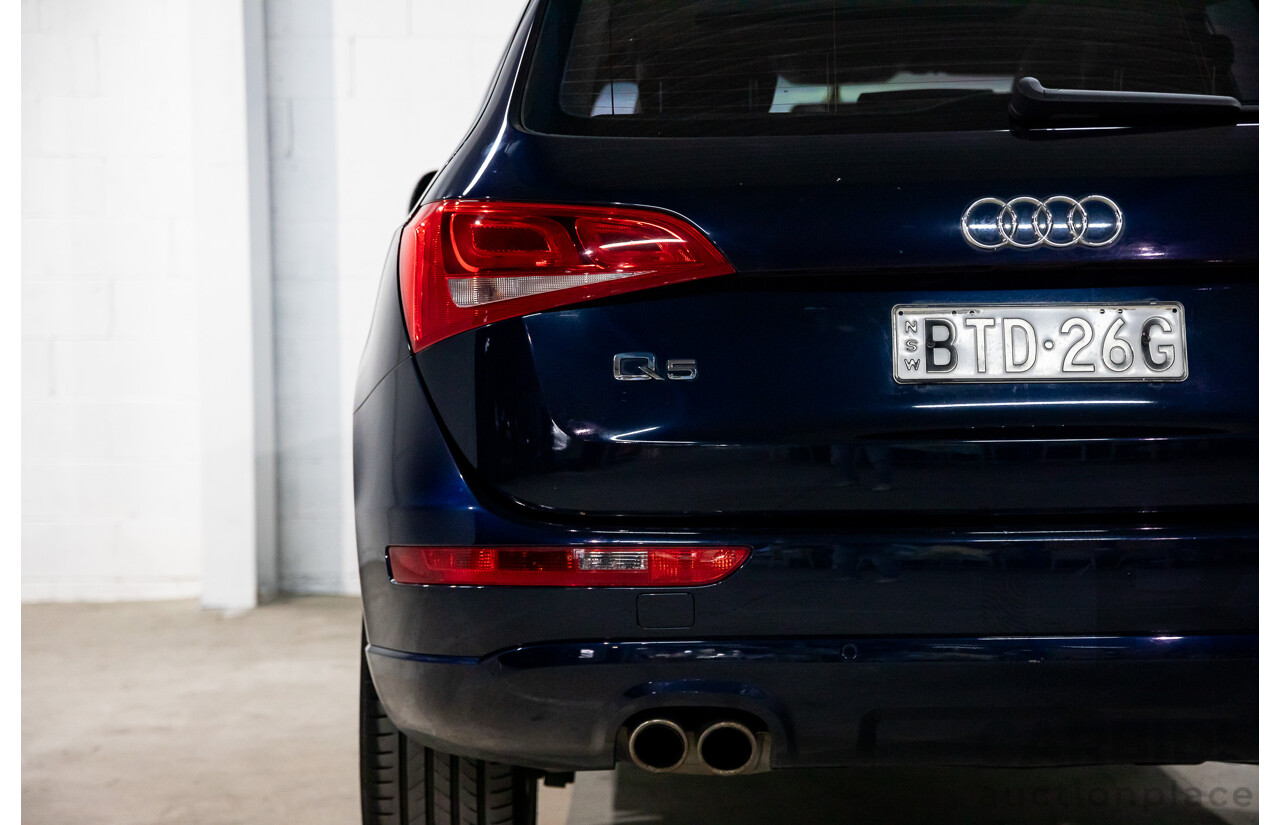 10/2010 Audi Q5 2.0 TDI Quattro 8R MY10 4d Wagon Deep Sea Blue Pearl Turbo Diesel 2.0L