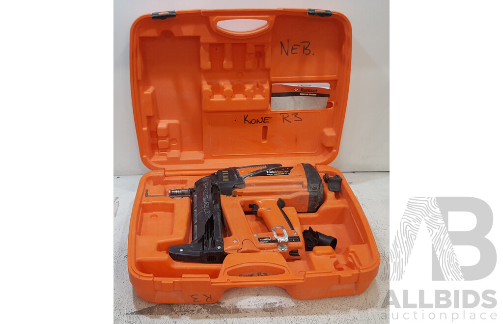 Ramset TrakMaster Pulsa Gas-Powered Fastening Tool