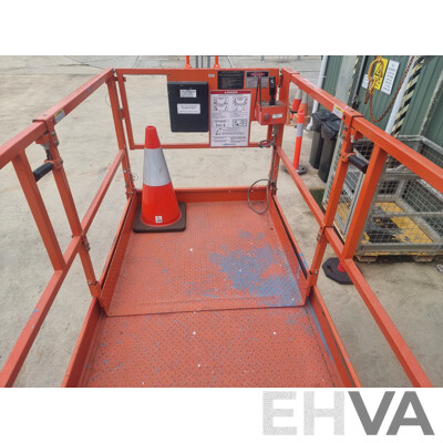 04/2007, Snorkel S2646 Electric Scissor Lift