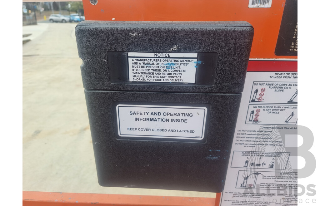 04/2007, Snorkel S2646 Electric Scissor Lift