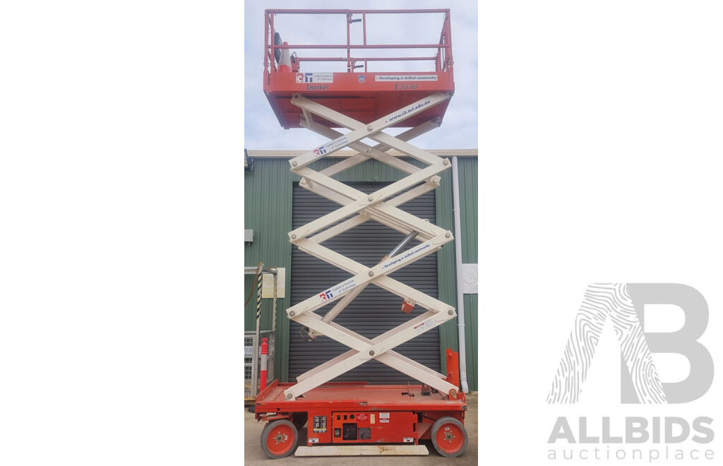 04/2007, Snorkel S2646 Electric Scissor Lift