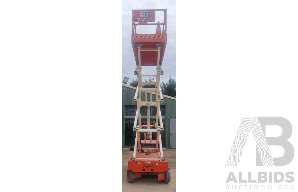04/2007, Snorkel S2646 Electric Scissor Lift