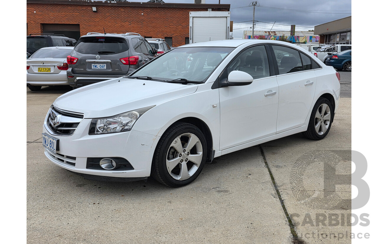 10/2010 Holden Cruze CDX JG 4d Sedan White 1.8L