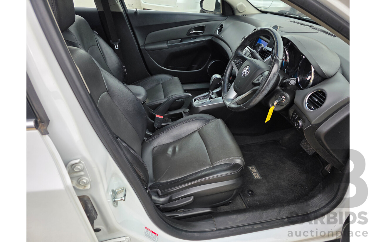 10/2010 Holden Cruze CDX JG 4d Sedan White 1.8L