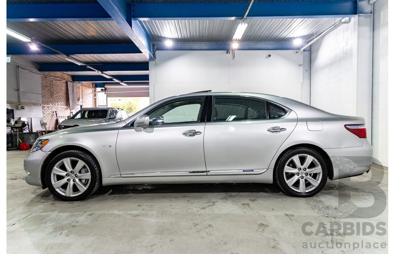 2/2008 Lexus Ls600hl Hybrid (5 Seat) UVF46R 4d Sedan Platinum Silver Metallic V8 5.0L - 165kW Hybrid