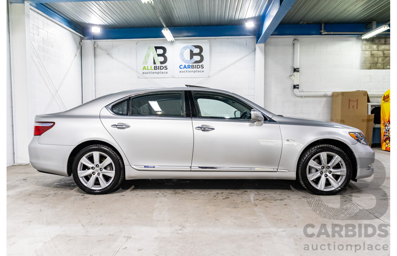 2/2008 Lexus Ls600hl Hybrid (5 Seat) UVF46R 4d Sedan Platinum Silver Metallic V8 5.0L - 165kW Hybrid