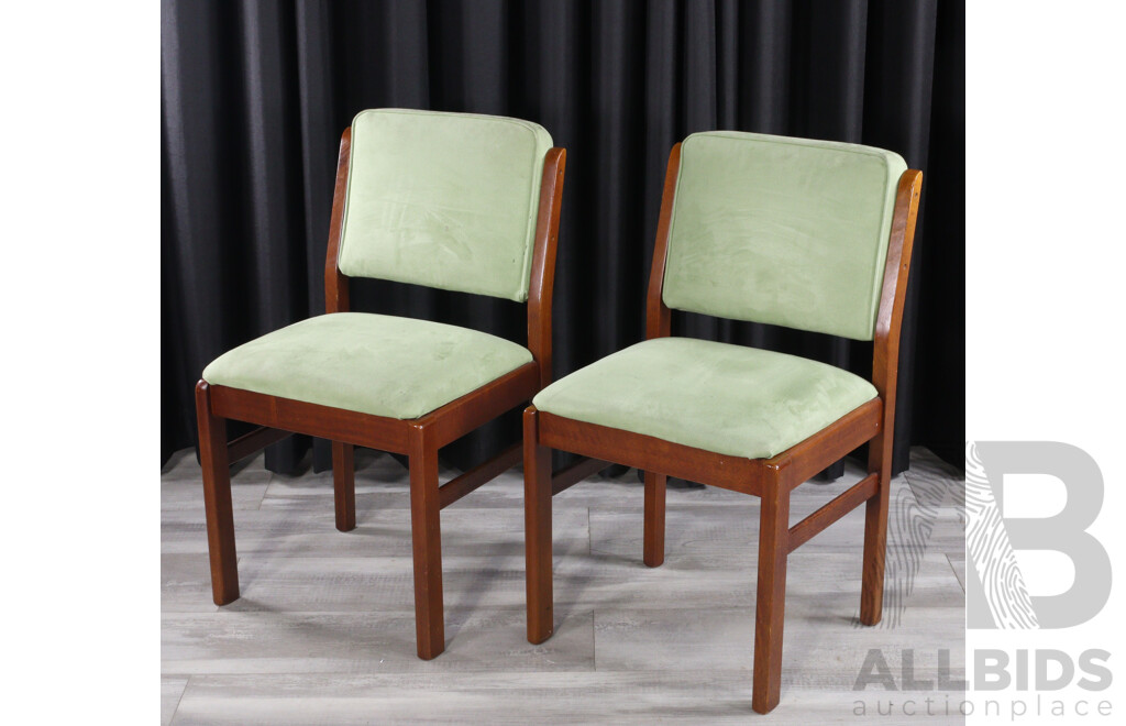 Retro Metal Based Dining Table with Six Chairs by Cenfern