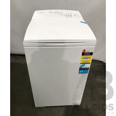 Fisher & Paykel 5.5kg Top Loader Washing Machine
