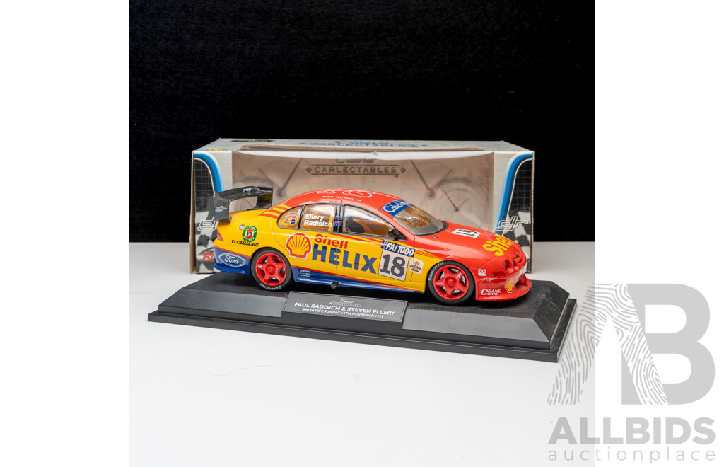 Classic Carlectables Ford Falcon V8 Supercar 1999 #18 Paul Radisich/Steven Ellery Shell Helix Racing 1:18 Scale
