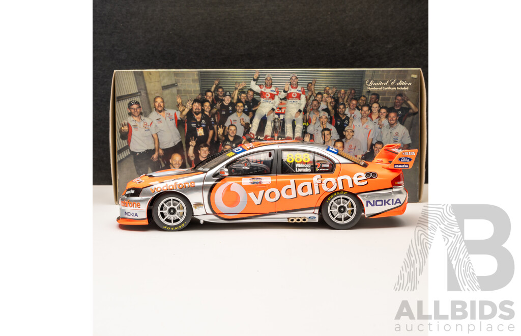 Classic Carlectables Ford Falcon BF V8 Supercar 2008 Bathurst Winner #888 Craig Lownes/ Jamie Whincup Team Vadofone 1:18 Scale