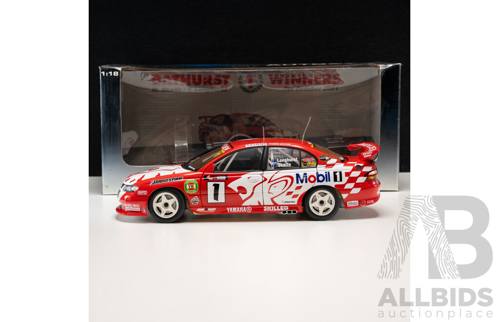 AutoArt Holden VX Commodore V8 Supercar 2001 V8 Supercar 1000 Winner #1 Mark Skaife/ Tony Longhurst Holden Racing Team 1:18 Scale Model Car - COA Included