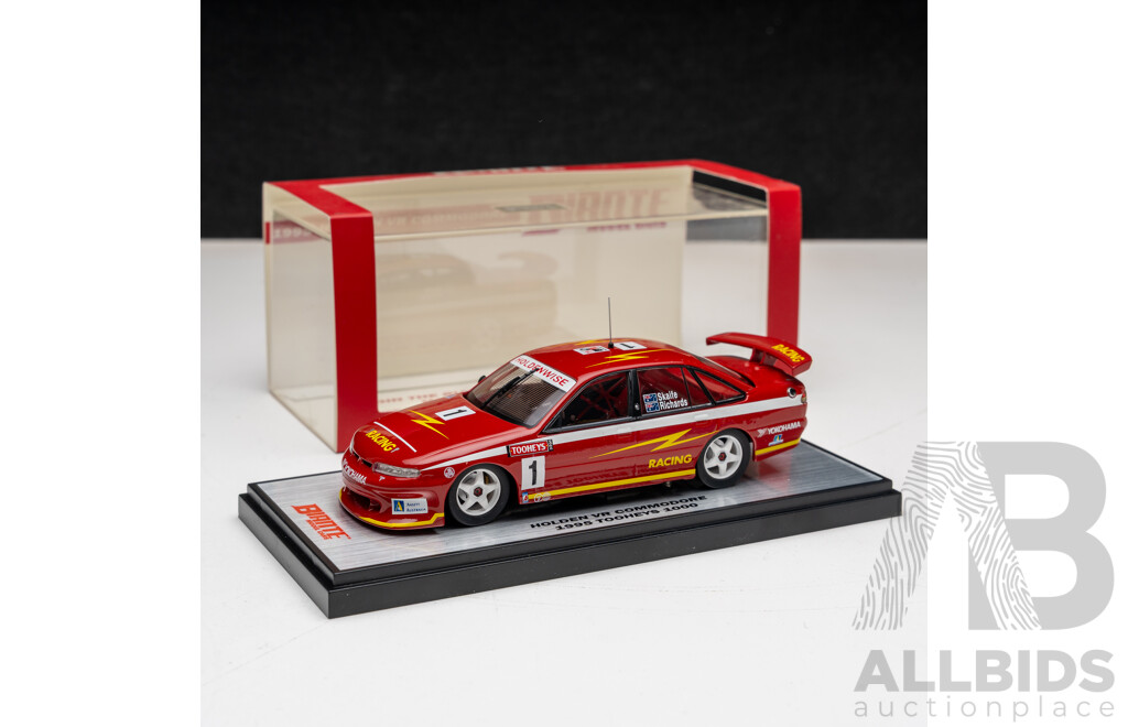 Biante Holden VR Commodore V8 Supercar 1995 Tooheys 1000 #1 Mark Skaife/Jim Richards 1:43 Scale Model B430401B
