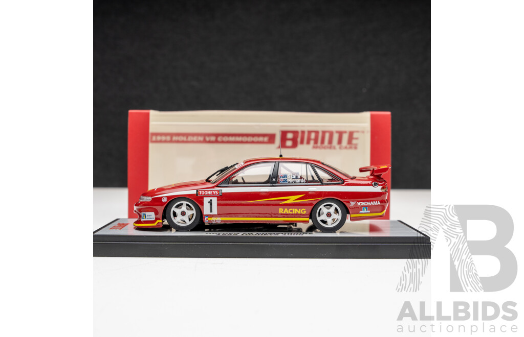 Biante Holden VR Commodore V8 Supercar 1995 Tooheys 1000 #1 Mark Skaife/Jim Richards 1:43 Scale Model B430401B