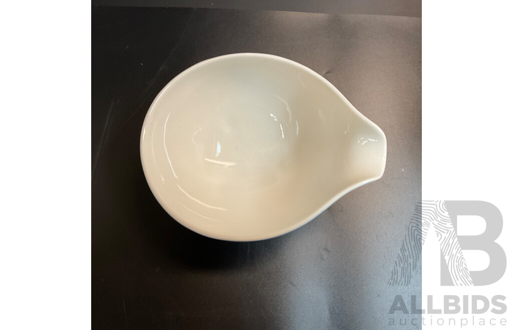 Tripod by LOVERAMICS Kitchenware Collection - Lot of 61