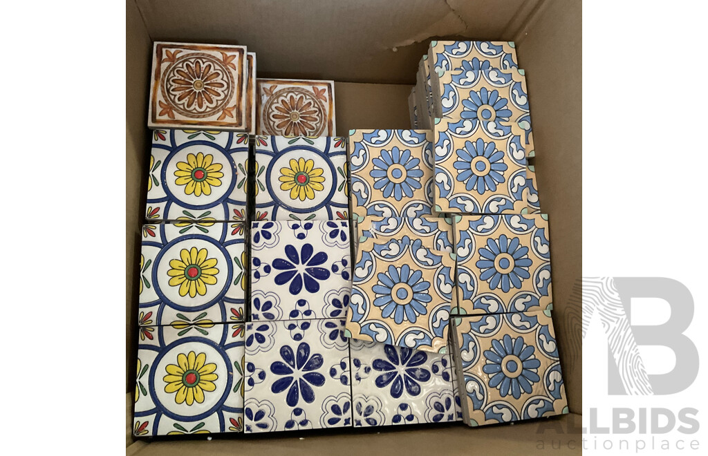 Pallet of Mosaic & Decorative Tiles - Assorted 100x100x8 mm