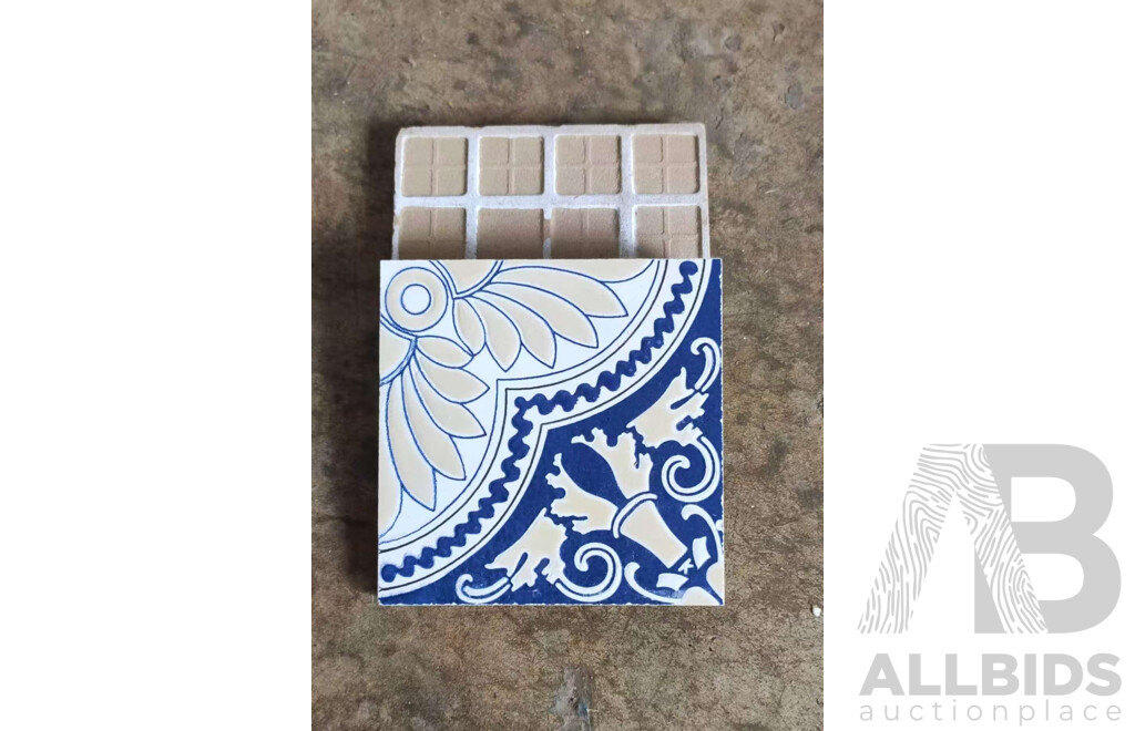 Pallet of Mosaic & Decorative Tiles - Assorted 100x100x8 mm