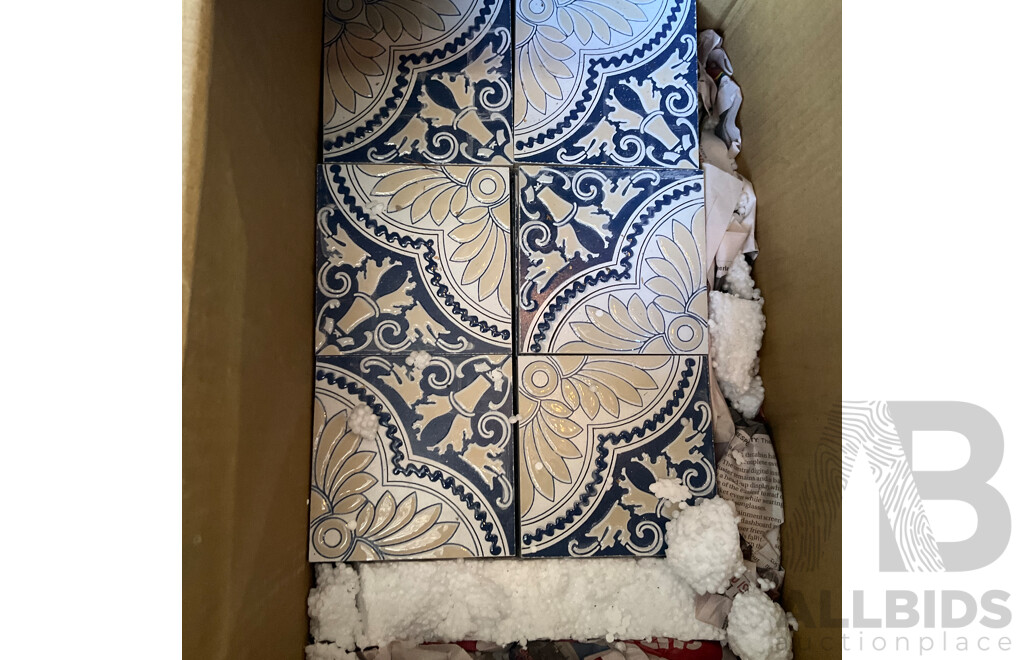 Pallet of Mosaic & Decorative Tiles - Assorted 100x100x8 mm