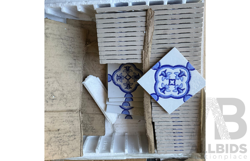 Pallet of Mosaic & Decorative Tiles - Assorted 100x100x8 mm