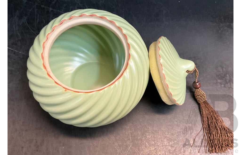 Y! Handmade Ceramic Tea Caddy Canister/ Ginger Jar - Green & White - Lot of 4 