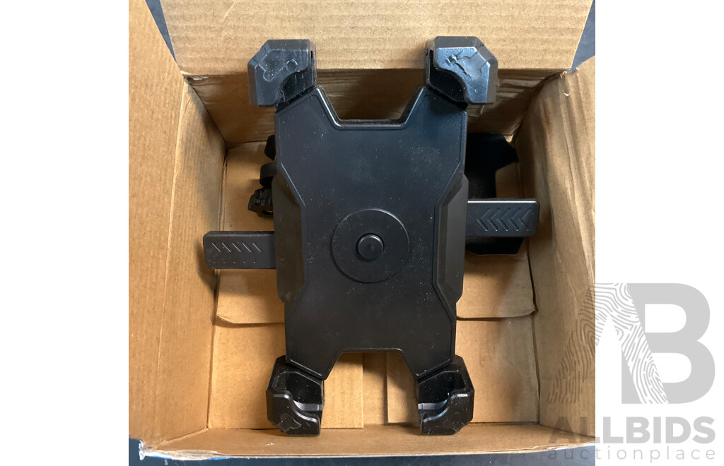 Mixed Lot - ZYBER Charging Dock & RGB Transparent Back Plate & Doubleshock4 Wireless Controller for PS4 & Phone Holder & Plastic Hard Shell Case for APPLE Air 13