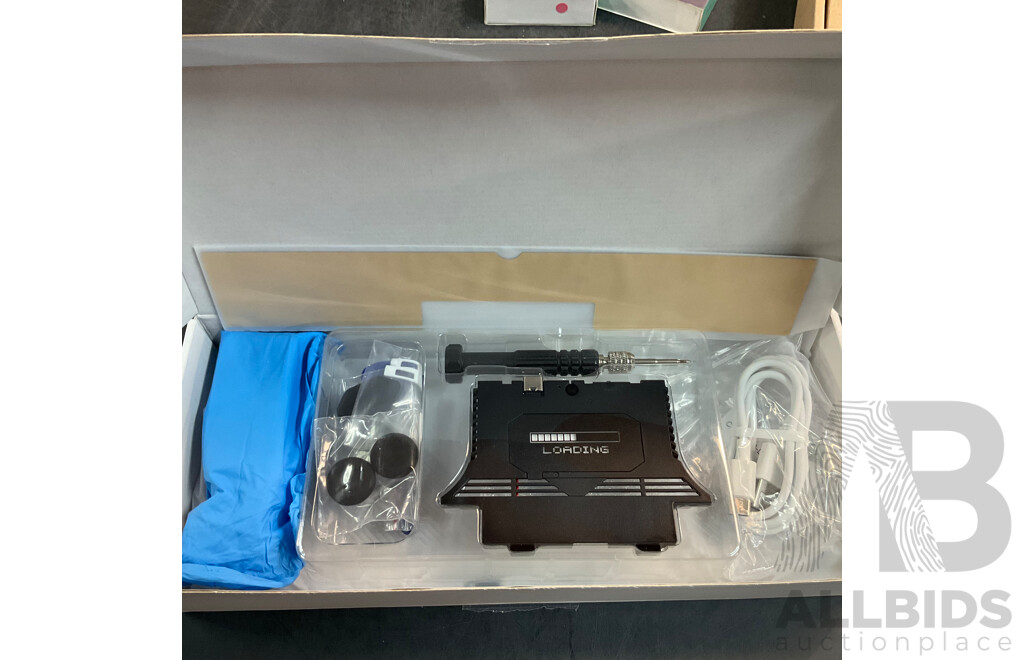 Mixed Lot - ZYBER RGB Transparent Back Plate & Soundance Computer Rack & Smart Watches & Plastic Hard Shell Case for APPLE Air 13 - Lot of 24