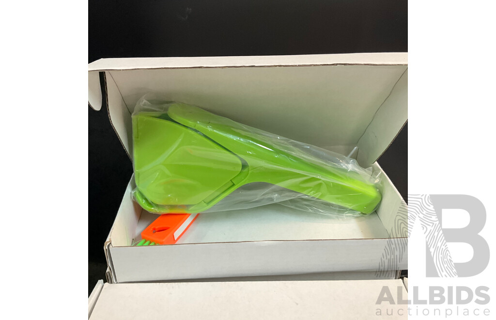 Mixed Bulk Lot - Apple Airtag Case 4 Packs &  Monocular & Passport Case & Lemon Squeezer, Compress Bag & More