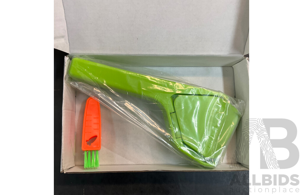 Mixed Bulk Lot - Apple Airtag Case 4 Packs &  Monocular & Passport Case & Lemon Squeezer, Compress Bag & More