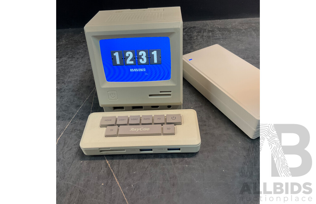 RAYCUB 128K Pro Set Multifunctional Desktop Dock / Portable Hub - Lot of 2