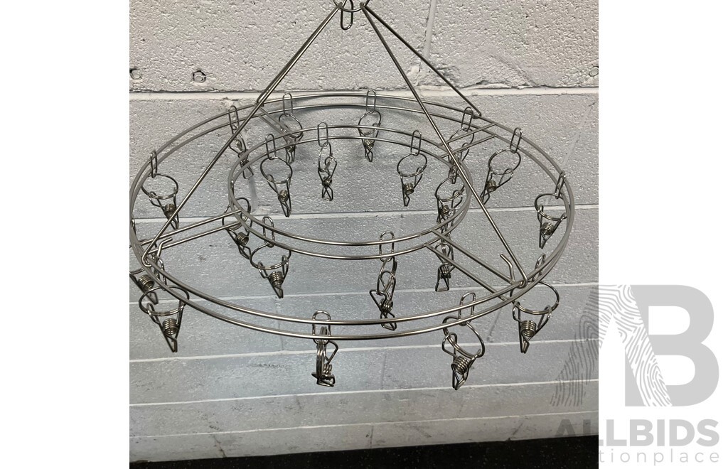 5X Acarid Vacuum Cleaner & 10X Stainless Steel Clothes Drying Rack with 20 Clips - Lot of 15