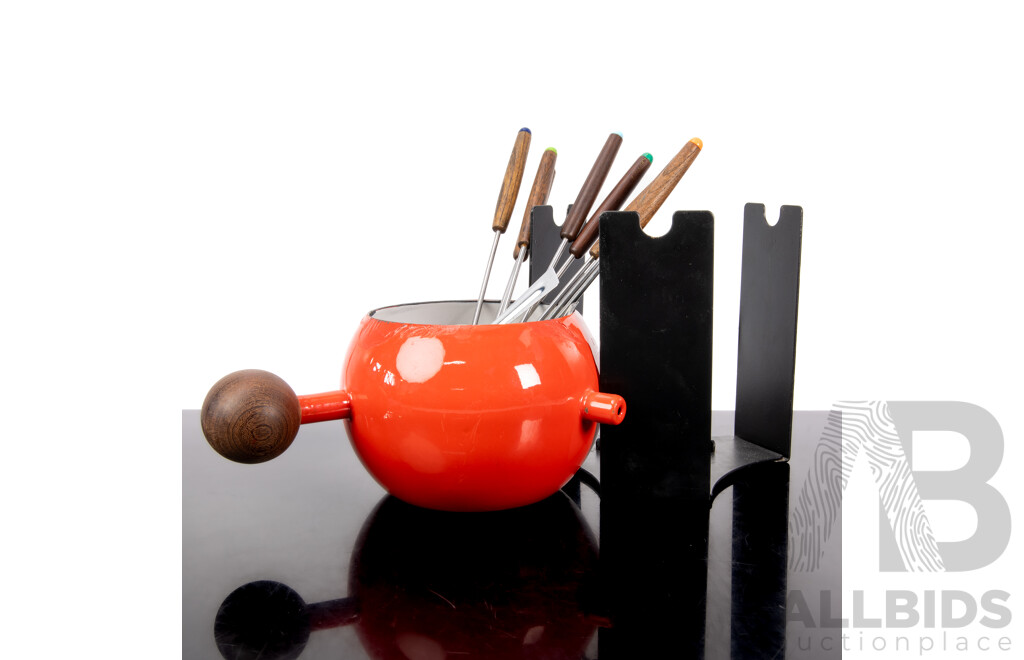 Mid Century French Auberge Fondue Pot with Set Eight Tea Fondue Forks