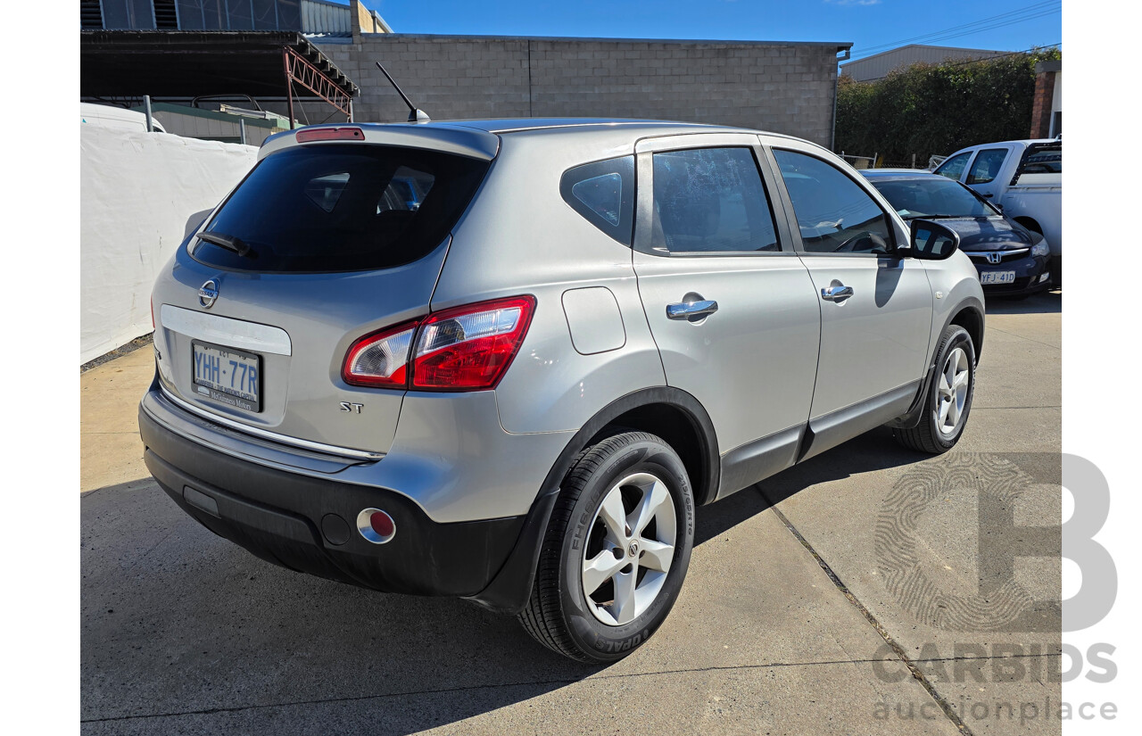 11/2010 Nissan Dualis ST (4x2) J10 MY10 4d Wagon Silver 2.0L