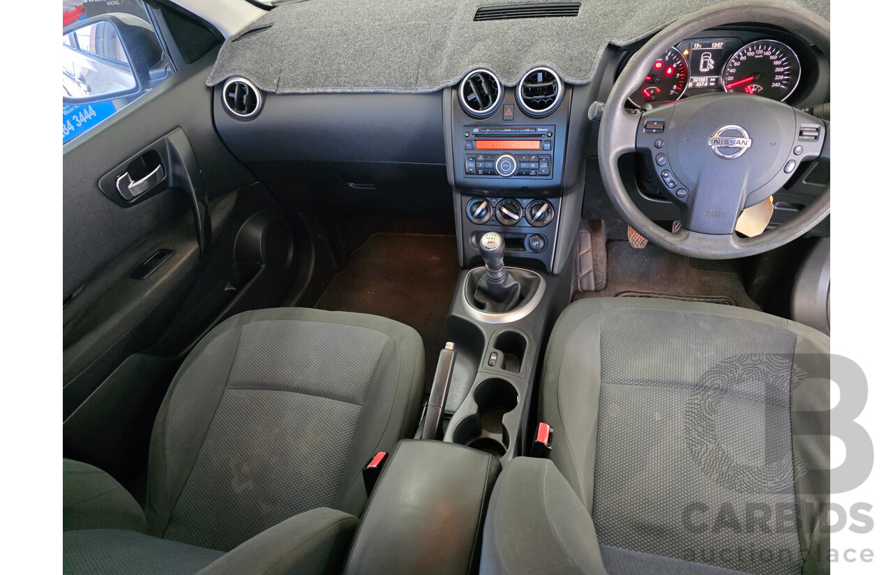 11/2010 Nissan Dualis ST (4x2) J10 MY10 4d Wagon Silver 2.0L