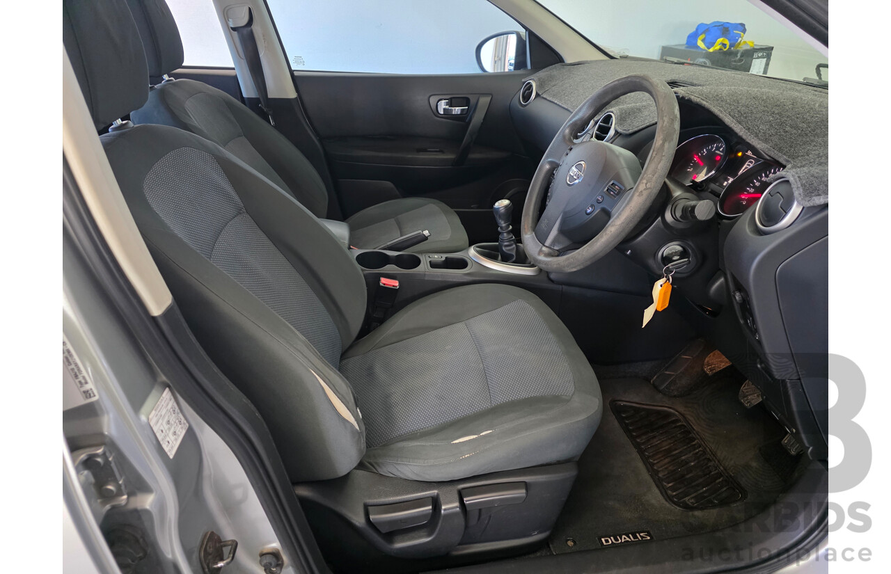 11/2010 Nissan Dualis ST (4x2) J10 MY10 4d Wagon Silver 2.0L